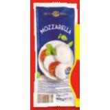 Promotion Bild von CUCINA NOBILE Mozzarellastange HOFER 400 Gramm 1 Packung