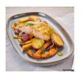 Lachsfilet in Honig-Senf-Marinade mit Ofengemüse und Rosmarinkartoffeln INTERSPAR 1 Set