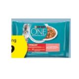 Promotion Bild von Purina One Katzennassfutter div. Sorten HOFER 4 Stück 1 Packung