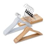 Home Creation Holz-Kleiderbügel versch. Farben und Modelle HOFER 1 Packung