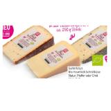 Sutterlüty's Bio Heumilch Schnittkäse Chili , Pfeffer oder Natur 50 % F.i.T. Sutterlüty 100 Gramm