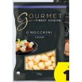 Gourmet Finest Cuisine Premium Gnocchi oder Gnocchi mit Tomate HOFER 500 Gramm 1 Packung