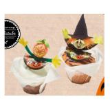 Interspar Backstube Muffin hell oder dunkel mit Halloween Dekor INTERSPAR 1 Stück