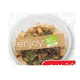 SPAR enjoy Quinoa-Salat mit Mango, Tofu & Chili SPAR Gourmet 220 Gramm 1 Packung