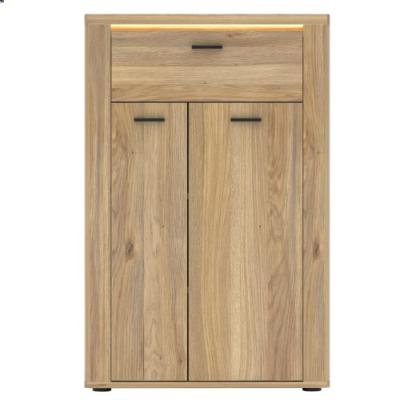 Xora Schuhschrank 2737014401 je 199,- € XXXLutz