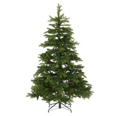 Weihnachtsbaum „BRAMPTON“ 45360252 je 99,90 € mömax